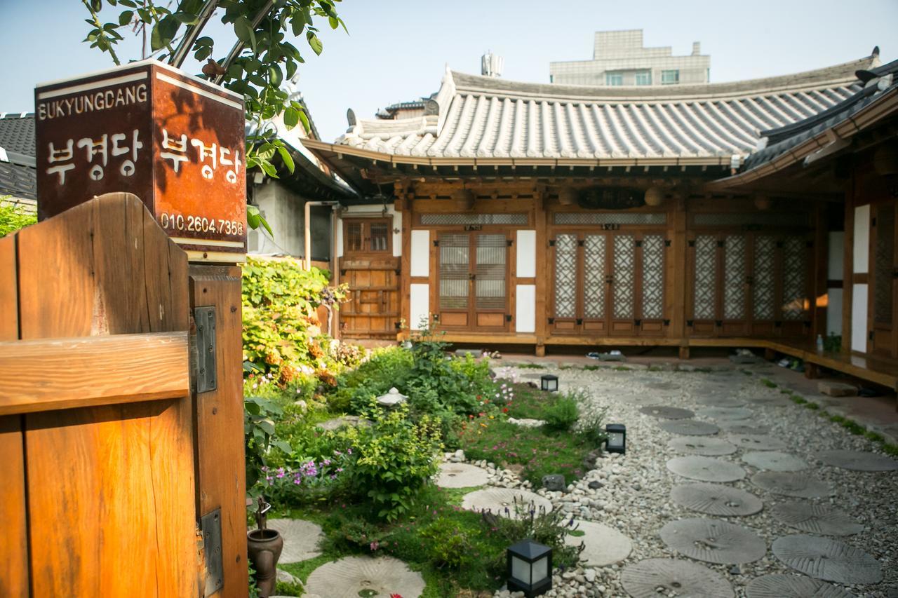 Bu Kyung Dang Hotel Jeonju Luaran gambar