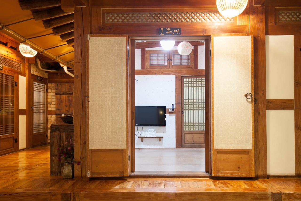 Bu Kyung Dang Hotel Jeonju Luaran gambar